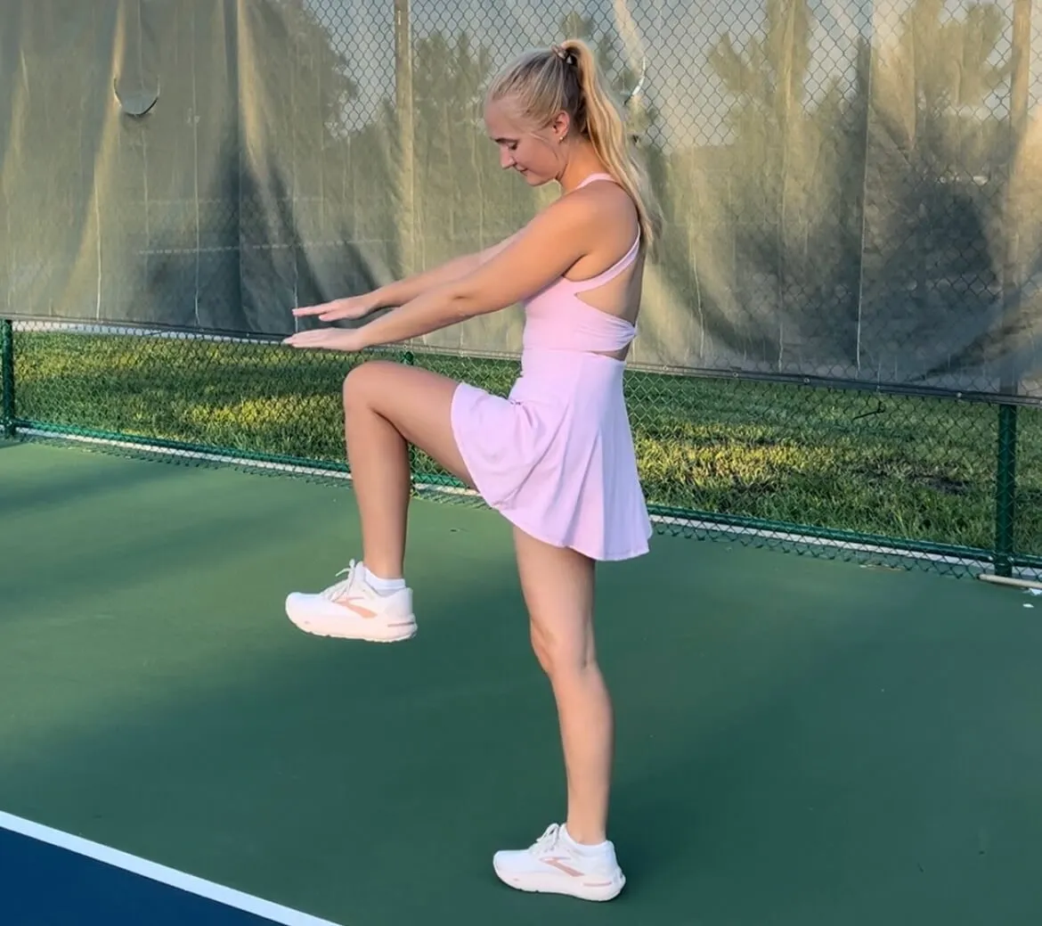 Bước cao (High stepping)